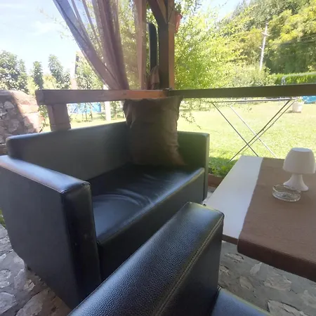 Apartment Apartman Vrh 88 *