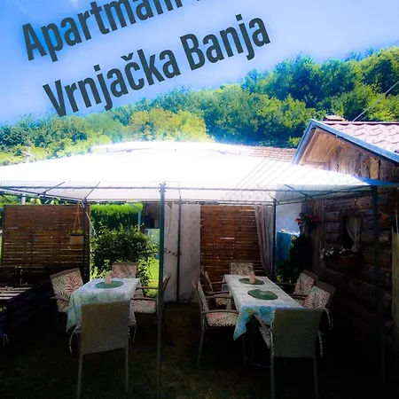 Apartment Apartman Vrh 88 *